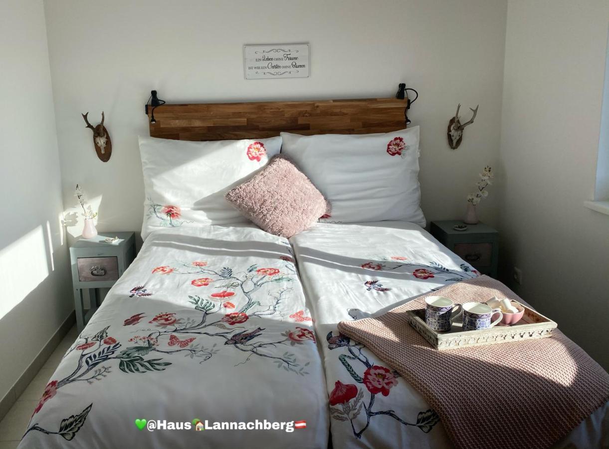 Haus Lannachbergアパートメント エクステリア 写真