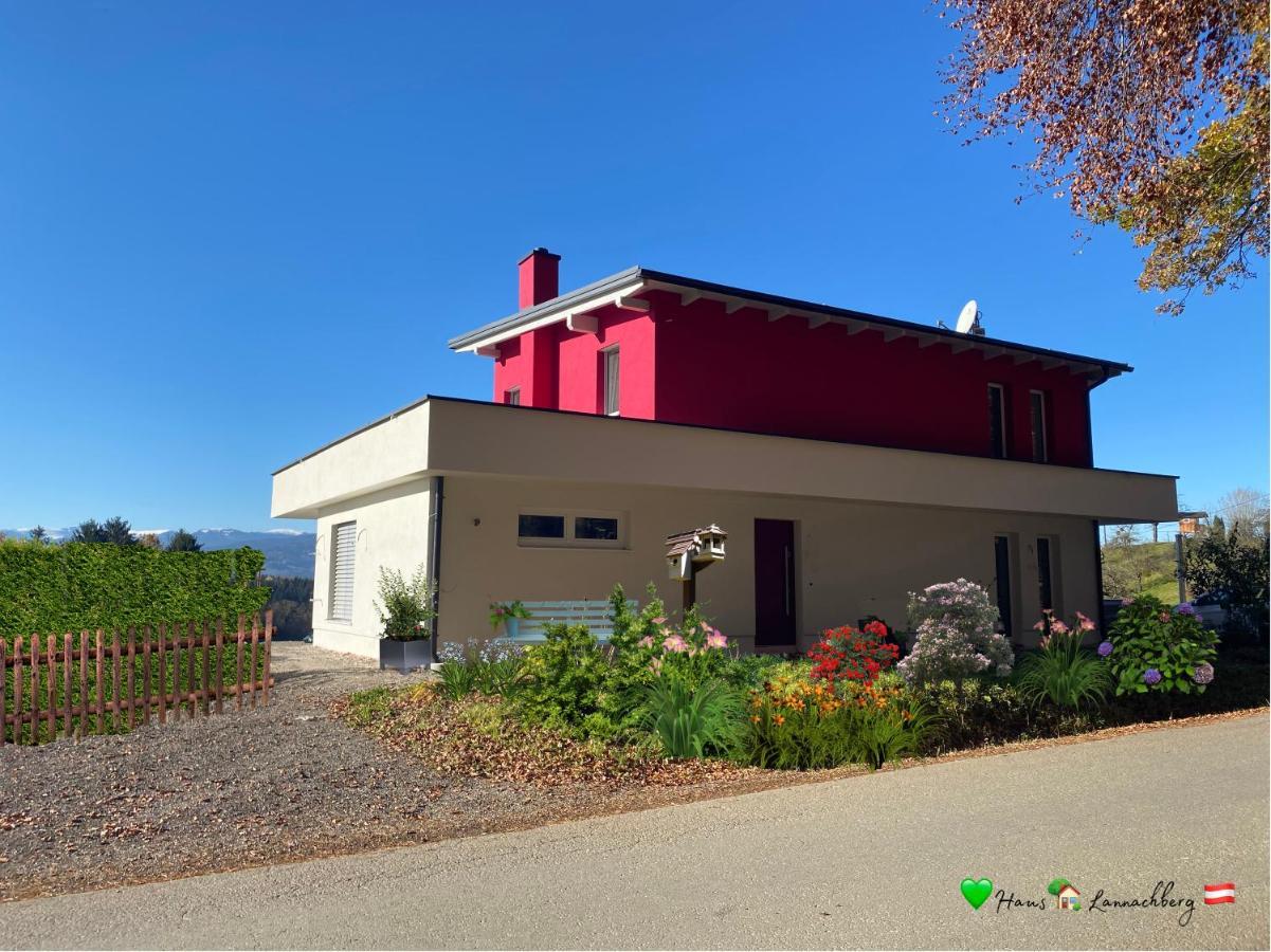Haus Lannachbergアパートメント エクステリア 写真